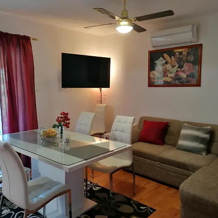 Marko Apartment