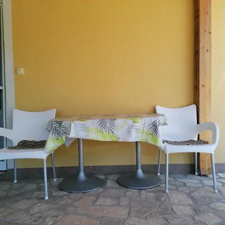 Marko Apartment *